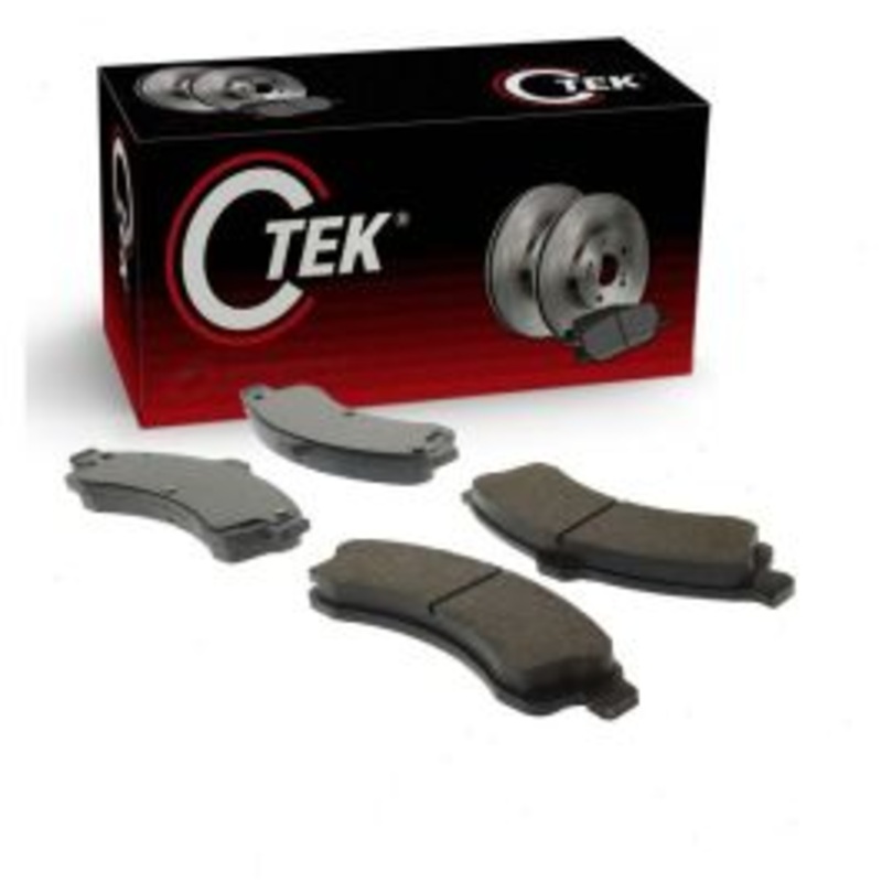 Centric CTEK Front Disc Brake Pad Set for 2005 Saab 9-7x