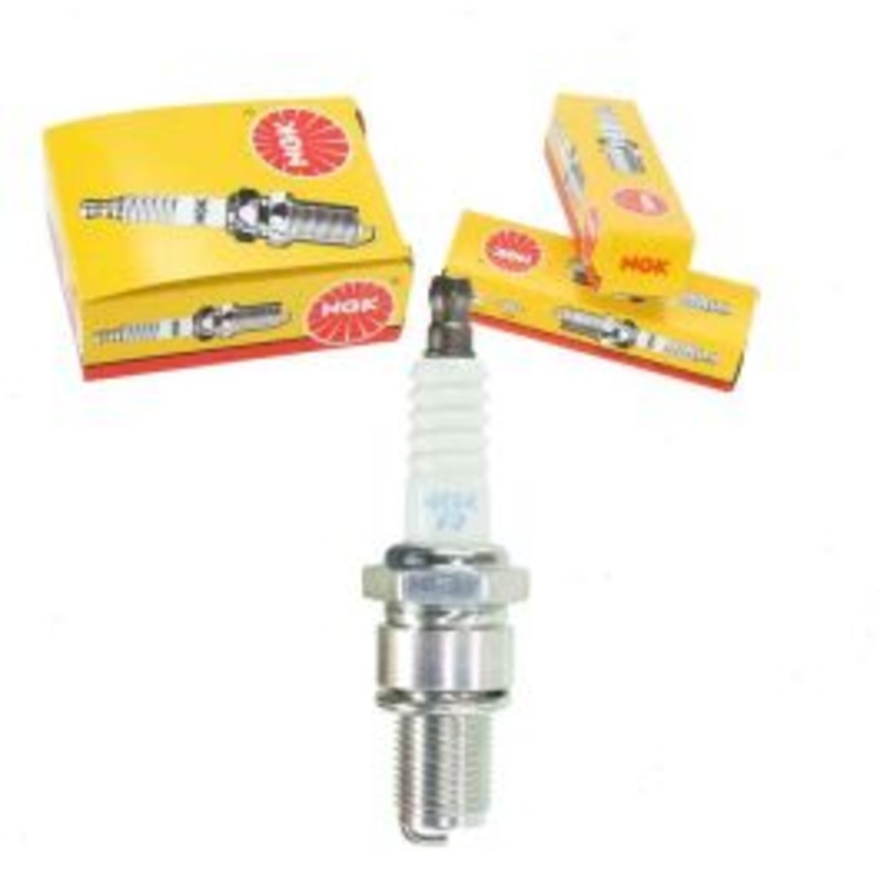 NGK Standard 3961 BR8ES SOLID Spark Plug