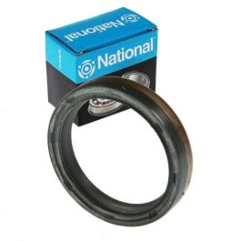National Front Engine Crankshaft Seal for 2007-2008 Isuzu i-290