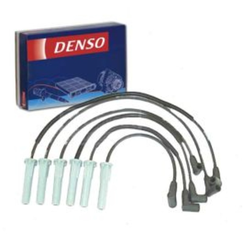 Denso 671-6136 Spark Plug Wire Set