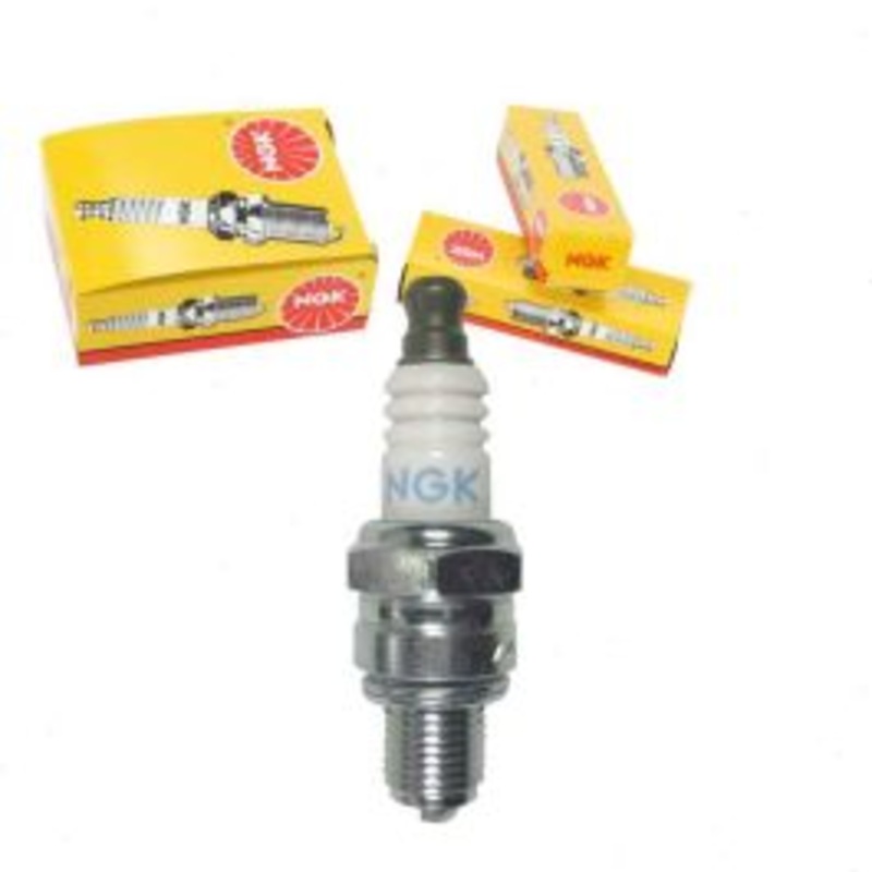 NGK Standard 1656 CMR7H-10 Spark Plug
