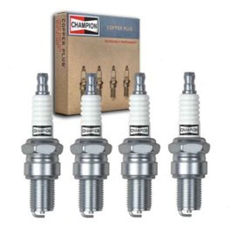 4 pc Champion Copper Plus Spark Plugs for 1962-1965 Nissan 1500 1.5L L4