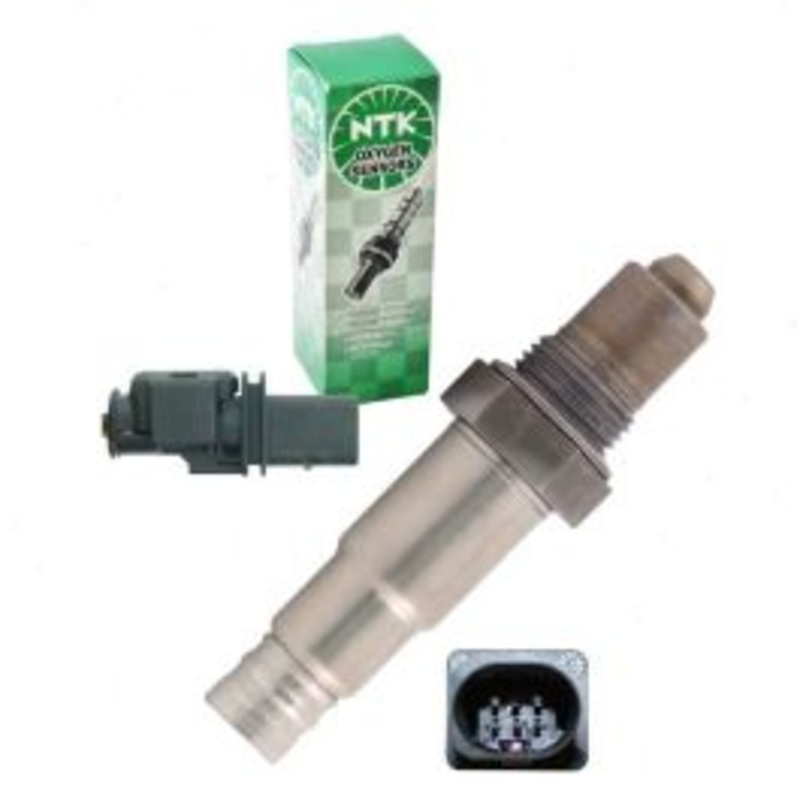 NGK NTK Upstream Air Fuel Ratio Sensor for 2014-2018 Kia Forte 2.0L L4