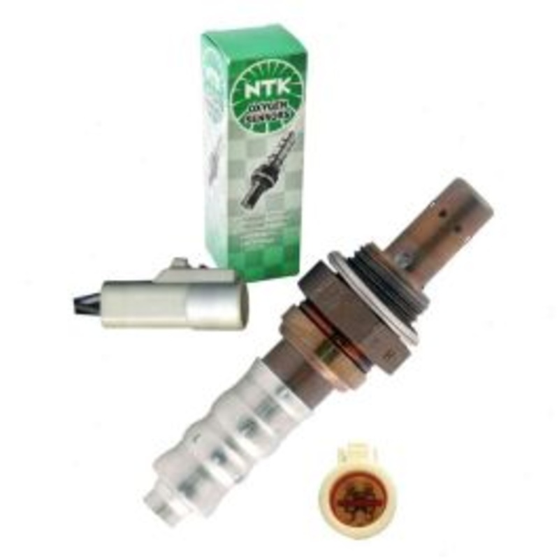 NGK NTK Upstream Right Oxygen (O2) Sensor for 1996-1999 Ford 643 5.4L 5.8L 6.8L 7.5L V10 V8