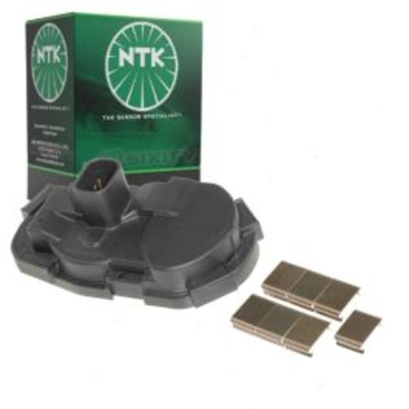 NTK Throttle Position Sensor for 2007-2014 GMC Yukon XL 1500 5.3L 6.0L 6.2L V8
