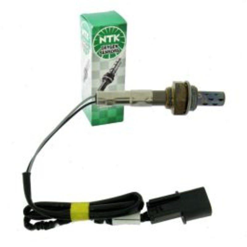 NGK NTK Upstream Oxygen (O2) Sensor for 1991-1994 Eagle Summit 1.5L 1.8L 2.4L L4