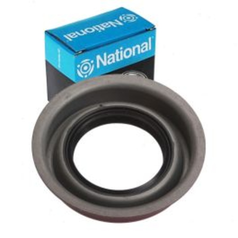 National Rear Outer Differential Pinion Seal for 1967-1981 Chevrolet C10 Suburban