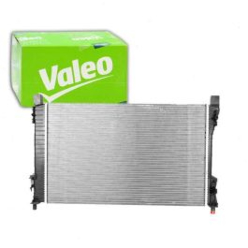 Valeo Radiator for 2001-2005 Mercedes-Benz C320 3.2L V6